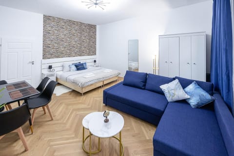 Living room, Bedroom