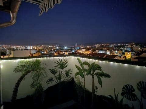 Night, View (from property/room), Balcony/Terrace