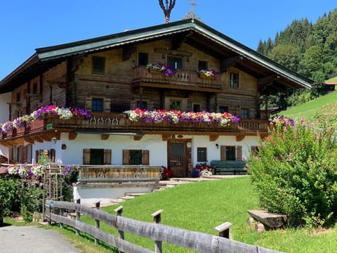 Reitstall Henntalhof Apartment in Kitzbuhel