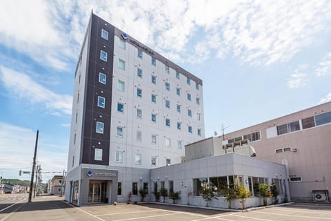 Property building, Facade/entrance, Bird's eye view