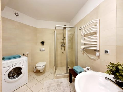 Apartament z prywatnym tarasem na dachu i widokiem na morze Apartment in Wladyslawowo