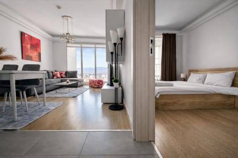 Bed, Living room, Photo of the whole room, Seating area