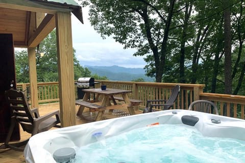 Little Goldies House in Swain County