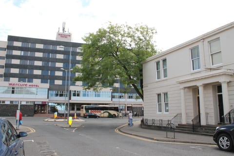 townhouse apartments Apartment in Ayr