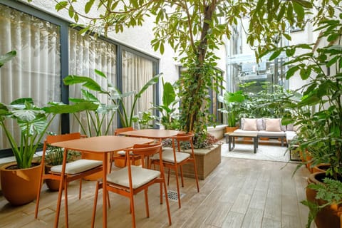 Patio, Spring, Day, Garden, Balcony/Terrace, Seating area