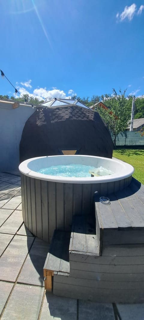 Hot Tub