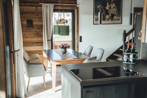 Communal lounge/ TV room, Kitchen or kitchenette