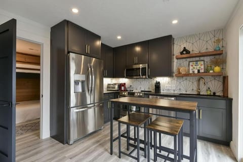 Lake House - Lake Views House in Kimberling City