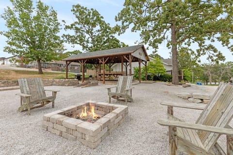 Lake House - Lake Views House in Kimberling City