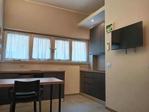 Monocamper Apartment in Monza