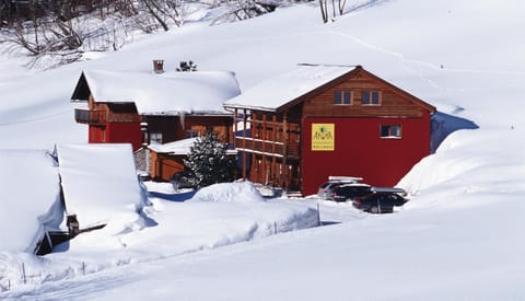 Facade/entrance, Winter