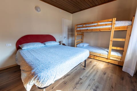 MaR Maturi Appartamenti con due bagni ideali per 6 e 10 persone nel centro di Campiglio Apartment in Madonna di Campiglio