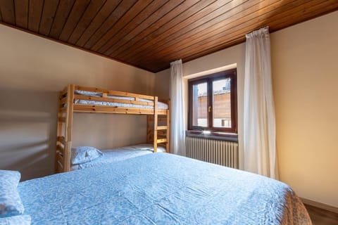 MaR Maturi Appartamenti con due bagni ideali per 6 e 10 persone nel centro di Campiglio Apartment in Madonna di Campiglio