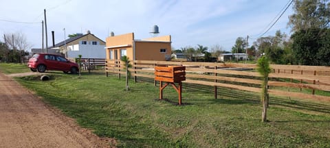 Day, Garden, Garden view, Parking