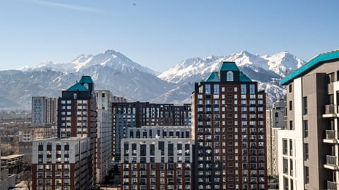 Day, Natural landscape, City view, Mountain view