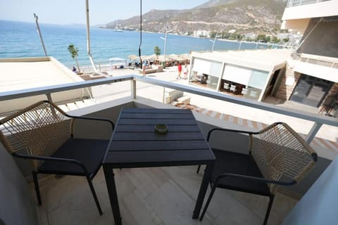 View (from property/room), Balcony/Terrace, Beach