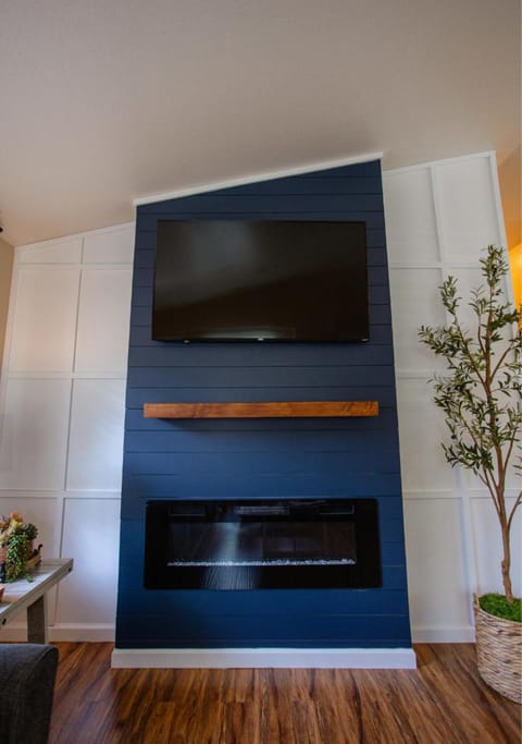 TV and multimedia, fireplace