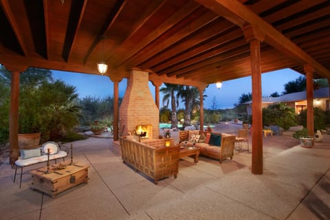 Cactus Cove Bed and Breakfast Inn Bed and Breakfast in Tanque Verde