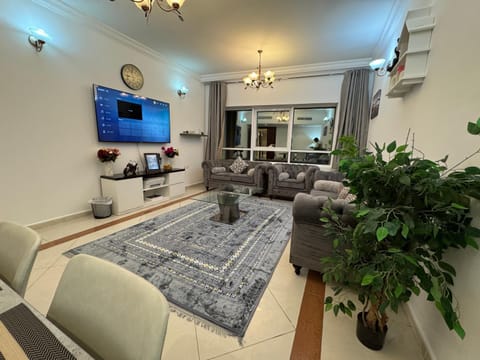 TV and multimedia, Living room, Photo of the whole room, Seating area