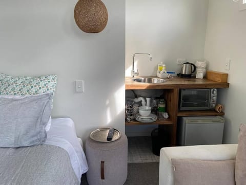 Raglan Studio at The Coastal Retreat Villa in Raglan