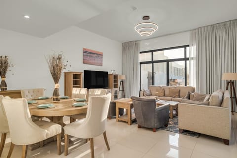 TV and multimedia, Living room, Dining area