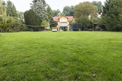 Property building, Spring, Garden