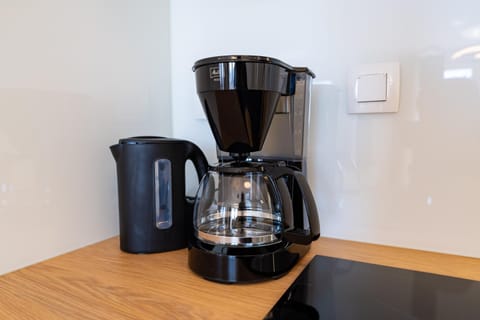 Coffee/tea facilities, Kitchen or kitchenette