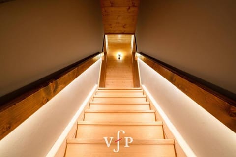 Appartement style chalet - vue sur les montagnes Apartment in Riddes