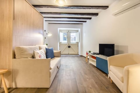 TV and multimedia, Living room, Bedroom