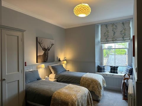 Shotley House Rooms Apartment in England