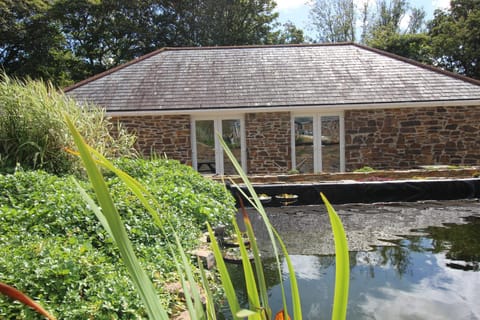 Property building, View (from property/room)