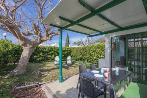 Patio, Garden, Garden view