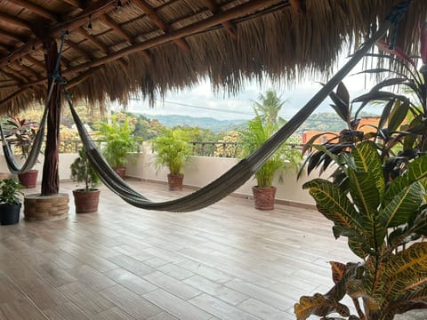 Patio, Day, Natural landscape, Garden, View (from property/room), Balcony/Terrace, Mountain view
