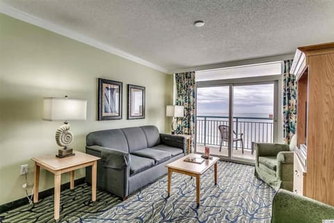 Paradise Resort, Unit 1602, 4 Bedroom, 3 Bath, Direct Oceanfront House in Myrtle Beach