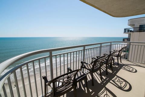 Direct Oceanfront, Unit 1207, 4 Bedroom, 3 Bath, Resort House in Myrtle Beach