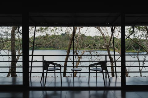 Natural landscape, View (from property/room), Balcony/Terrace, Lake view