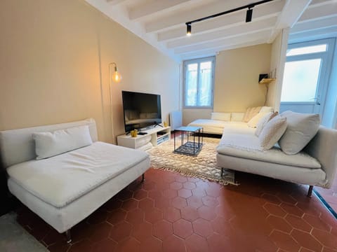 Spacieuse Maison de Village - Baby-foot & Fléchettes House in Centre-Val de Loire