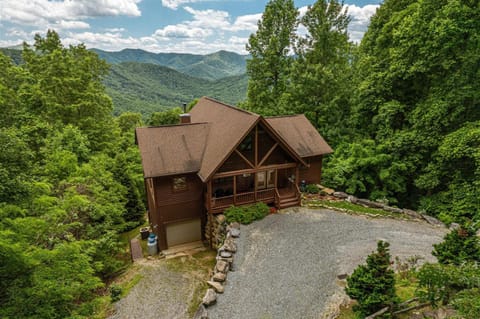 Property building, Facade/entrance, Natural landscape, Mountain view