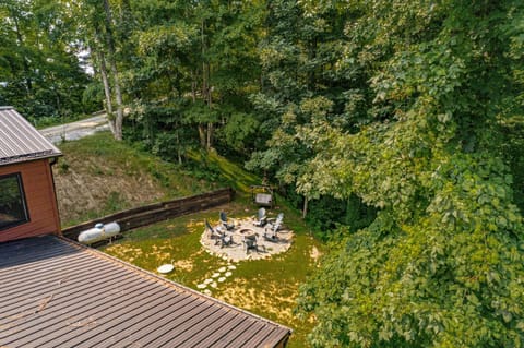 Changes in Altitude House in Bryson City