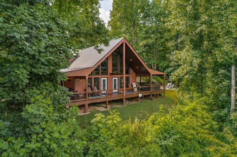 Changes in Altitude House in Bryson City