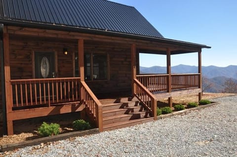 A Walk in the Clouds House in Bryson City