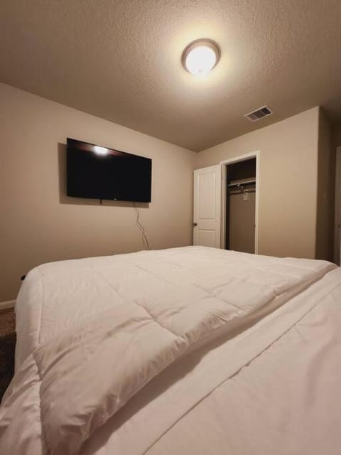 The Luxe Richmond Houston Katy Sugarland Shella City Home House in Houston