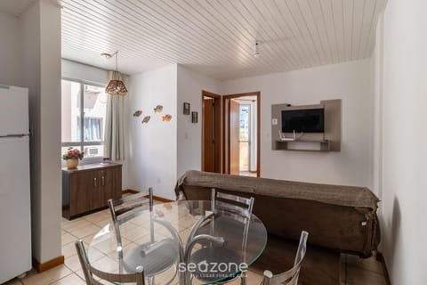 TV and multimedia, Living room, Dining area