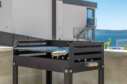 Summer, BBQ facilities