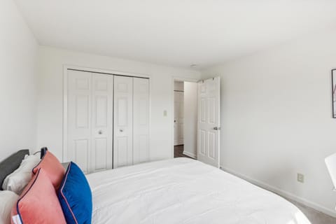 Midtown 3603 I Cozy & Comfy I Free Parking Apartment in Parma