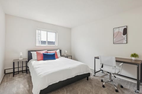 Midtown 3605I Cozy & Comfy I Free Parking Apartment in Parma