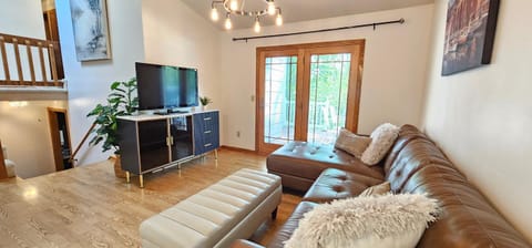 TV and multimedia, Seating area