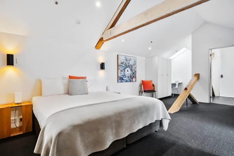 Gibson Mill Penthouse with private balcony - 302 Apartment in Hobart