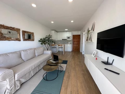 TV and multimedia, Living room, kitchen
