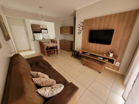 Communal lounge/ TV room, TV and multimedia, Living room